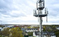 Mobilfunkmasten lösen bei manchen Menschen Unbehagen aus. Ist die Sorge gerechtfertigt? (Bild: Vodafone)