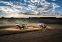 Mähdrescher-Einsatz im Morgengrauen